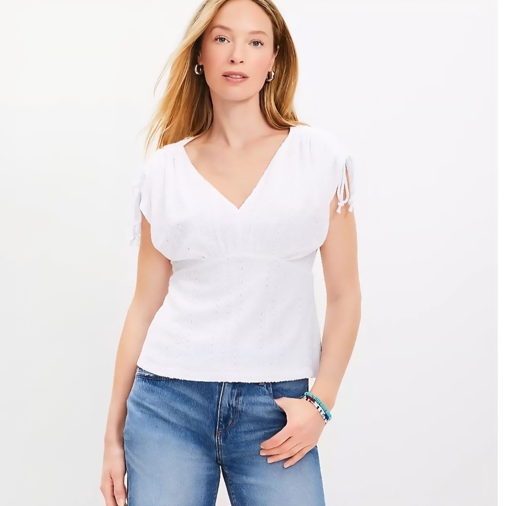 Loft Womens White Eyelet Jacquard V-Neck Top Ruched Size S.